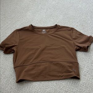Brown Short Sleeve Crop Top